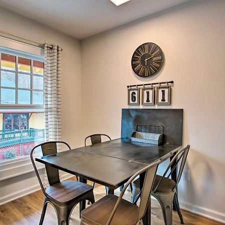 Newly Remodeled Apartment On Main Street In Saluda Exterior foto