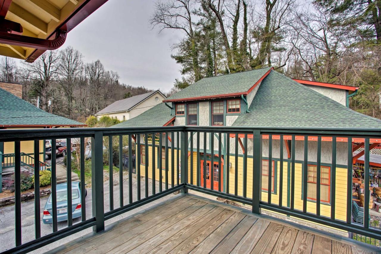 Newly Remodeled Apartment On Main Street In Saluda Exterior foto